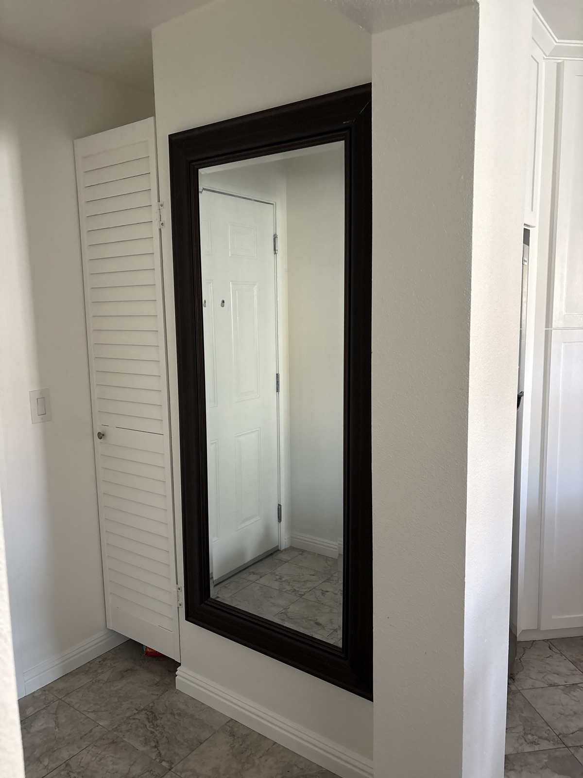 Mirror Installation in Residential Interior photo 1