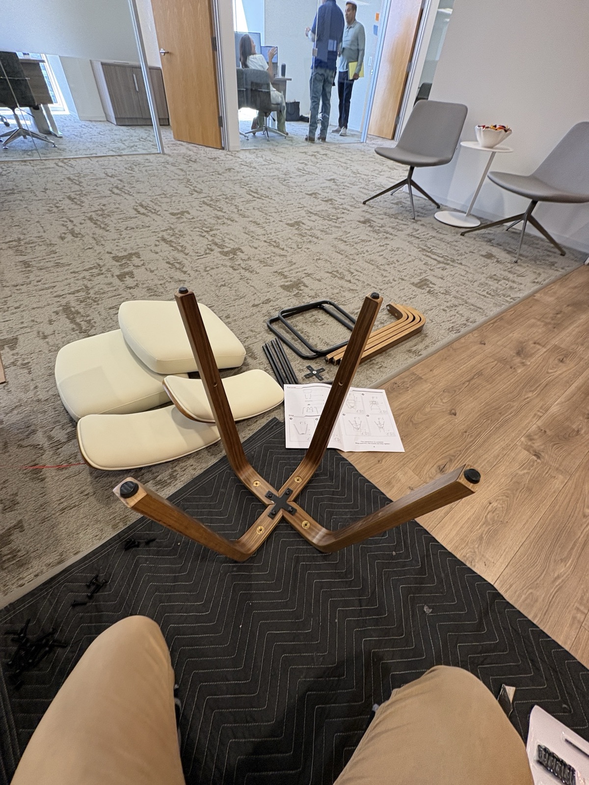 Modern Padded Bar Stool Assembly photo 3