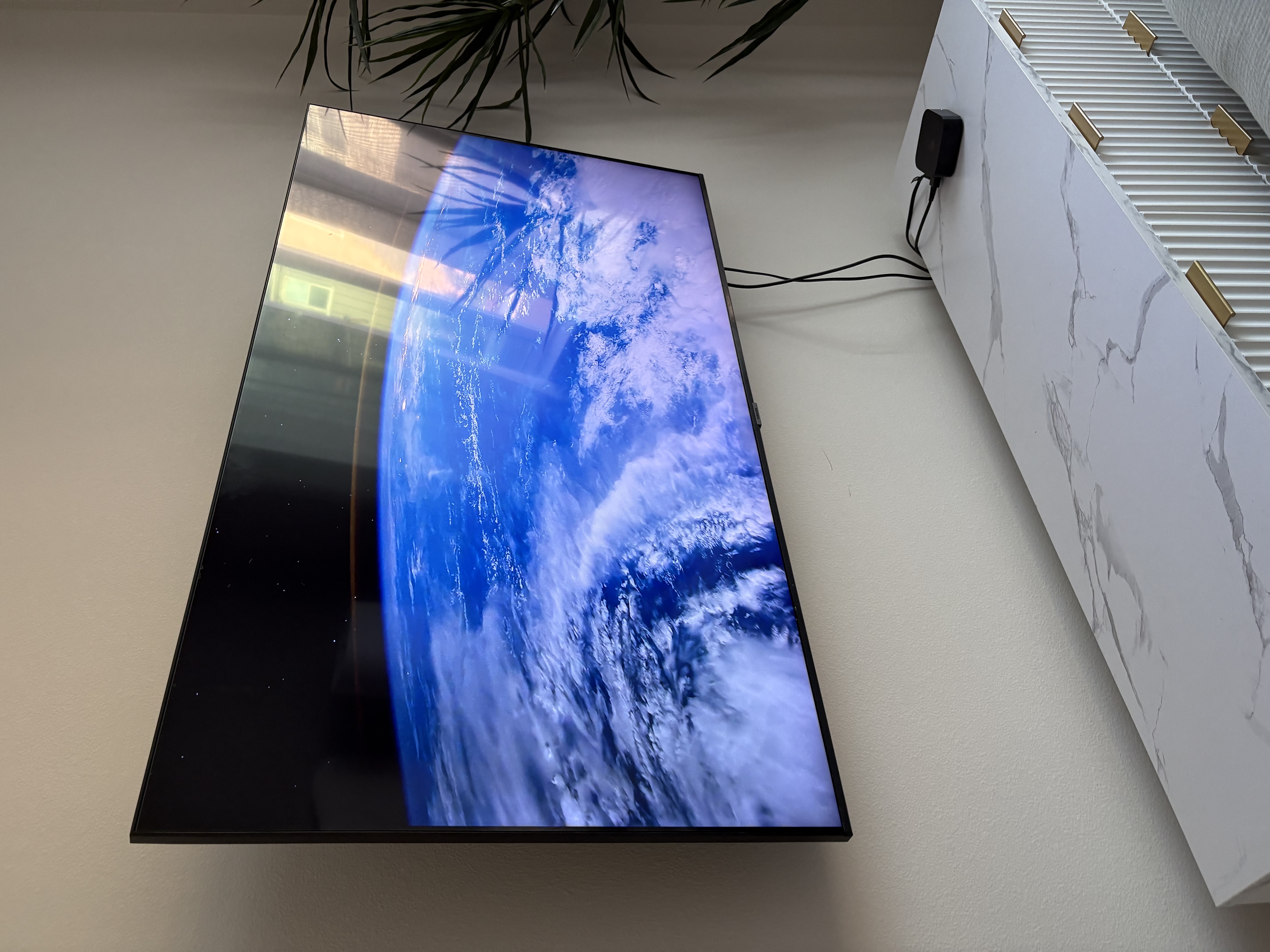 TV mount from 50” photo 1